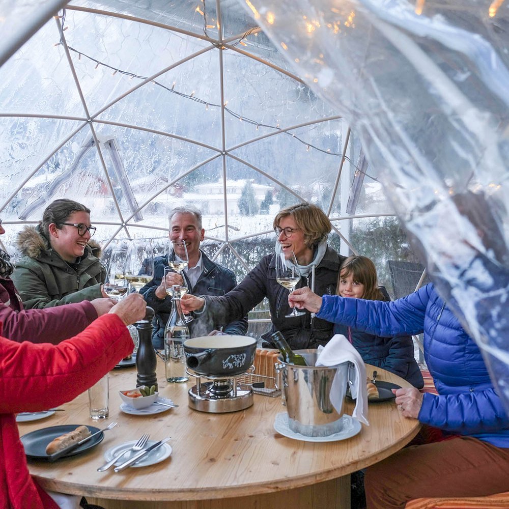 Fondue dans un igloo